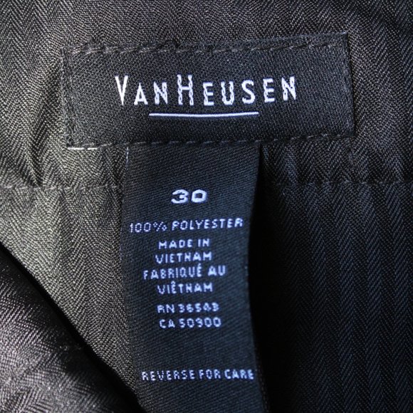 Van Heusen Dark Gray Shorts ~30~ - Picture 7 of 9